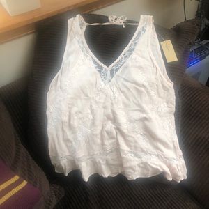 NWT American Eagle V Sleeveless Lace Blouse